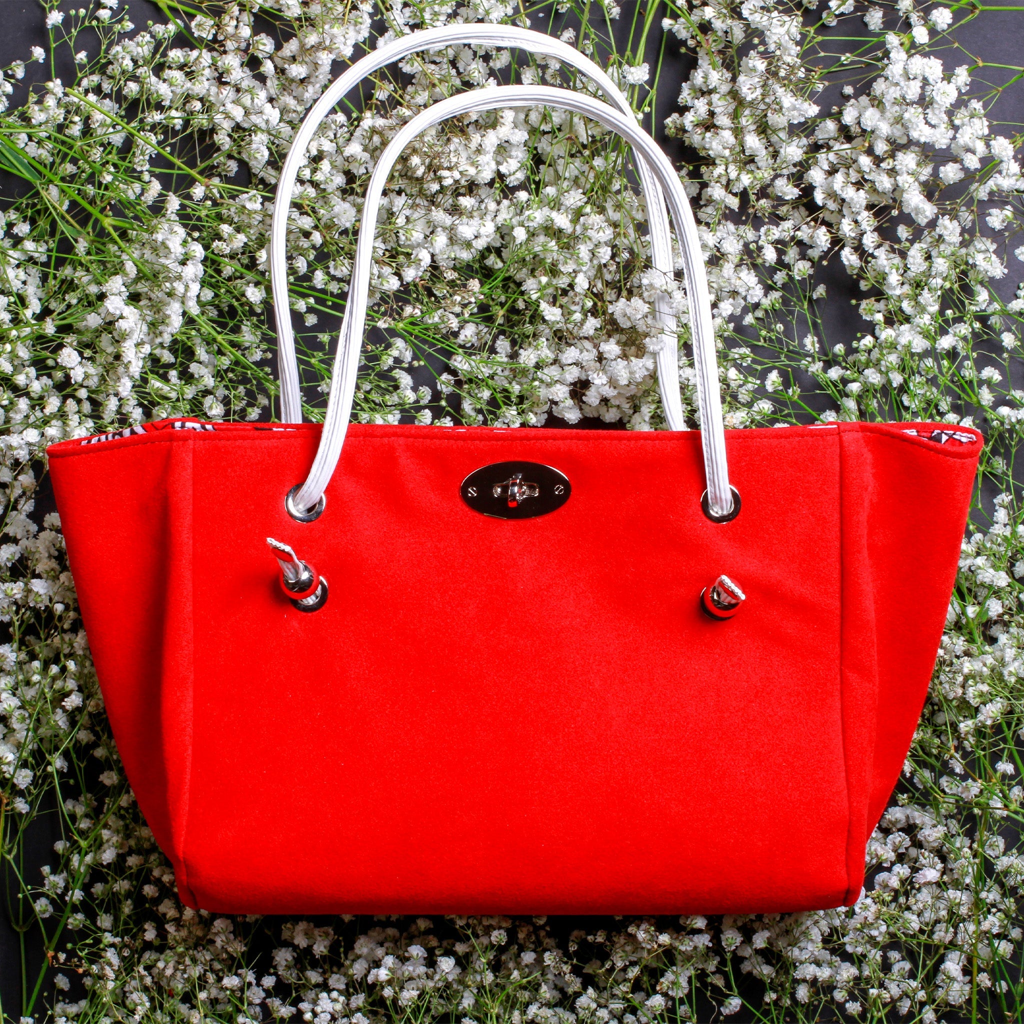 Kelly Kelly – Red